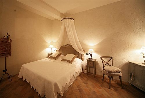 Il Poggio Country Resort Graniti Exterior photo